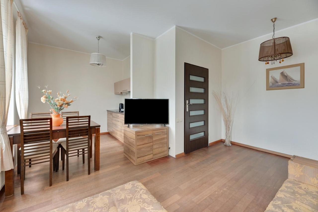 Dom & House - Apartamenty Nautilus Jelitkowo 50 Metrow Od Plazy Gdansk Ngoại thất bức ảnh